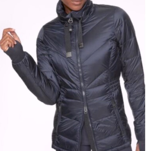 NEW!!! Athleta Banner Peak Goose Down Jacket Navy Size Small - Picture 1 of 9